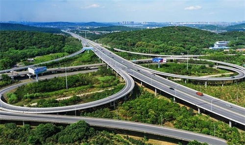 巴中钢筋套筒应用于高速公路